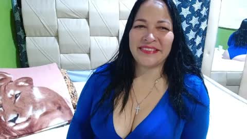 Stefanny online show from April 4, 2026, 5:21 pm