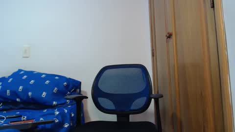 stefanodangelo01 online show from October 21, 2025, 11:27 pm