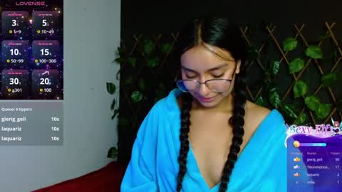 Stefanny lopez online show from December 4, 2024, 5:55 pm