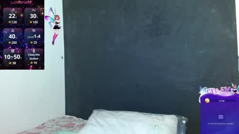 Stefanny lopez online show from December 19, 2024, 2:46 pm