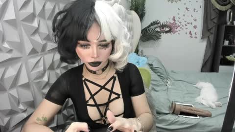 Snapshot of stefanylangkat chatting on April 1, 2026, 1:41 pm Jane online show from April 1, 2026, 1:41 pm