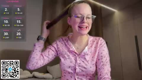 STEFI  Streams every day from 10 PM GTM1  online show from April 21, 2026, 10:23 pm