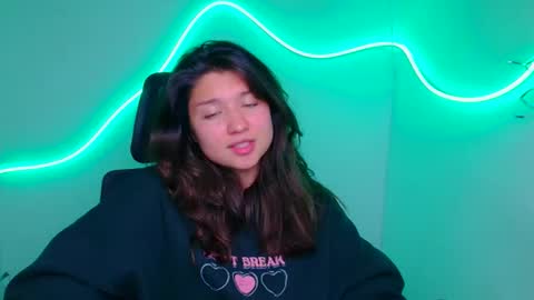 Steffi online show from September 19, 2025, 9:15 pm