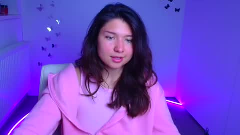 Steffi online show from September 22, 2025, 6:21 pm