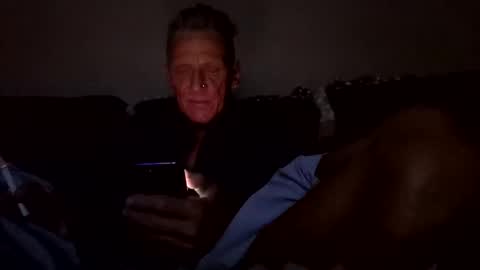 stefy1037 online show from October 12, 2025, 3:27 am