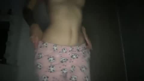 stefy_glow online show from November 5, 2025, 9:48 pm