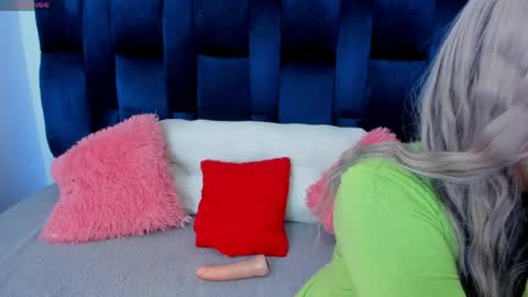 Snapshot of stefyrossy chatting on May 7, 2026, 1:27 pm Stefy online show from May 7, 2026, 1:27 pm