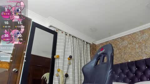 Estella online show from February 21, 2025, 2:06 am