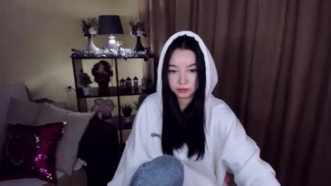 StellaCharm online show from January 10, 2026, 5:20 am