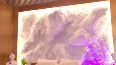 S T E L L A online show from March 5, 2026, 10:17 pm