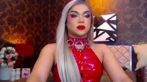 CALL ME STELLA online show from December 13, 2024, 9:46 am