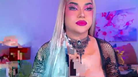 CALL ME STELLA online show from October 19, 2025, 12:28 pm