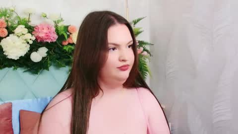 Stella online show from December 17, 2025, 5:52 pm