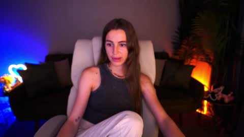 stellahoneywell online show from June 27, 2026, 1:06 pm