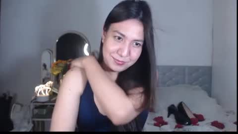 Stella online show from October 5, 2025, 12:53 am