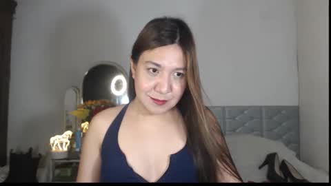 Stella online show from November 26, 2025, 4:24 am