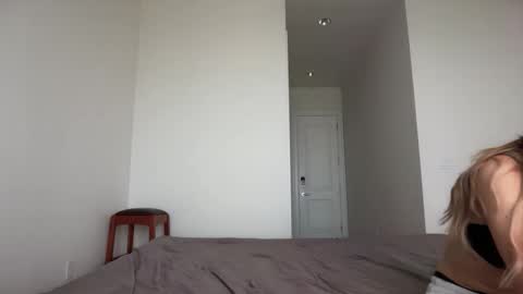 Snapshot of stellapearl chatting on September 11, 2025, 4:07 pm stellapearl online show from September 11, 2025, 4:07 pm