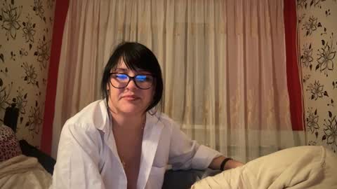 StellarTeam online show from January 27, 2025, 4:33 pm