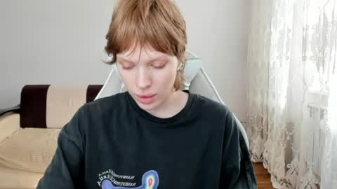S T E L L A online show from May 24, 2026, 11:59 am