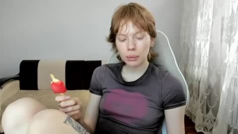 S T E L L A online show from June 18, 2026, 11:47 am