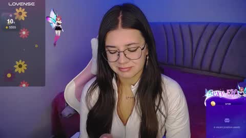 Emma online show from December 3, 2024, 4:36 am