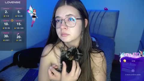 Emma online show from December 19, 2024, 8:55 pm