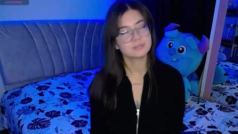 Emma online show from January 19, 2025, 3:39 am