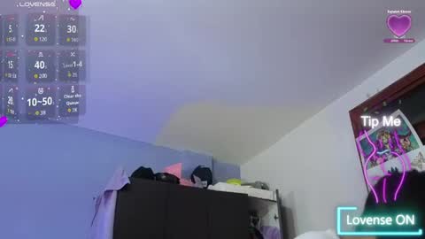 Snapshot of stephania_t chatting on June 1, 2026, 3:47 pm Stephania online show from June 1, 2026, 3:47 pm