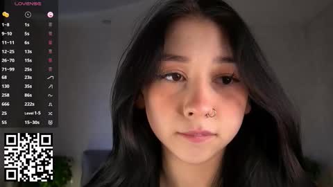 Sonya online show from November 12, 2025, 5:19 am