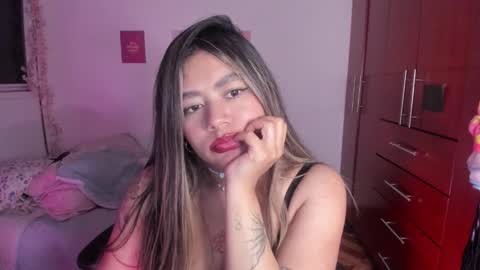 Stephanie  online show from October 19, 2025, 2:45 am