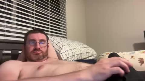 stephenhurst1987 online show from December 15, 2025, 4:17 am