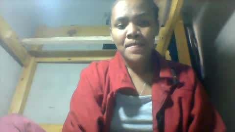 sterina0102 online show from June 18, 2026, 8:25 am