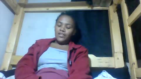 sterina0102 online show from June 18, 2026, 9:58 am