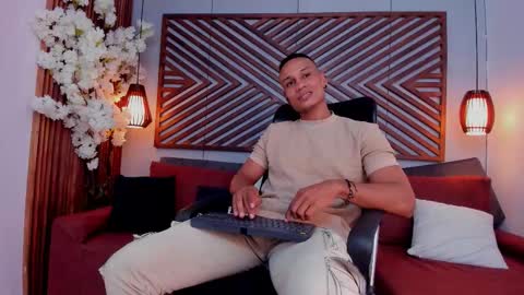 Snapshot of sterling_magnus chatting on February 3, 2026, 10:26 pm online show from February 3, 2026, 10:26 pm