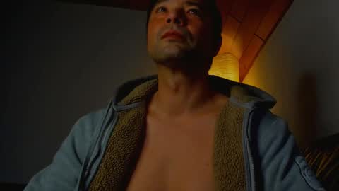 Snapshot of sternhagel chatting on December 7, 2024, 7:21 pm sternhagel online show from December 7, 2024, 7:21 pm