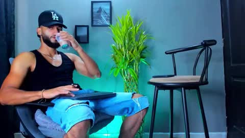 Steve  online show from February 7, 2026, 2:43 pm