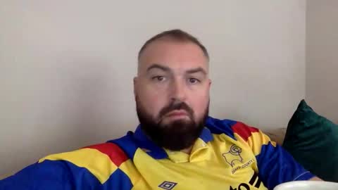 steve__1980 online show from November 16, 2025, 11:27 am