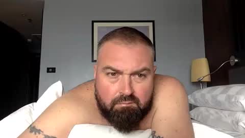 steve__1980 online show from December 16, 2025, 6:07 am