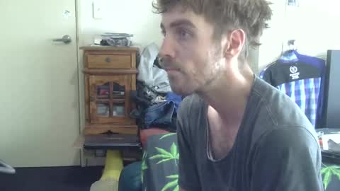 Snapshot of steveaussie chatting on January 30, 2025, 1:00 am Australian420 online show from January 30, 2025, 1:00 am