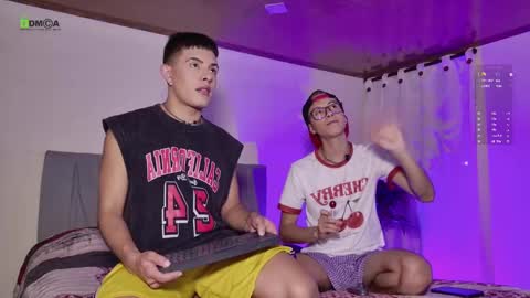 Snapshot of steveen_1604 chatting on November 16, 2025, 2:50 am Stevenn online show from November 16, 2025, 2:50 am