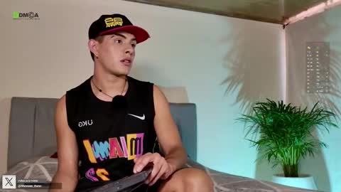 Snapshot of steveen_1604 chatting on December 4, 2025, 1:42 pm Stevenn online show from December 4, 2025, 1:42 pm