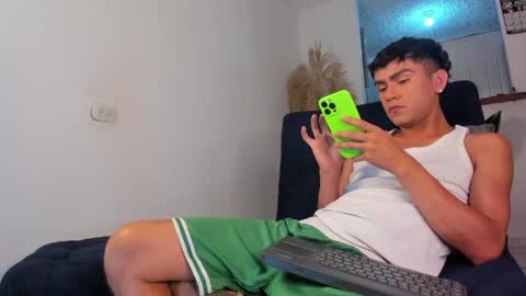 Snapshot of steven_baby69 chatting on June 1, 2026, 8:10 pm STEVENN online show from June 1, 2026, 8:10 pm