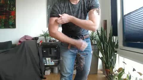 white beef online show from February 22, 2025, 1:35 pm