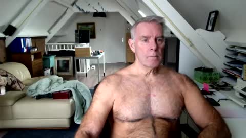 Snapshot of stevetwo chatting on January 8, 2026, 11:23 am stevetwo online show from January 8, 2026, 11:23 am