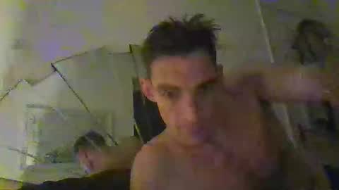 stevieg696969 online show from November 25, 2025, 12:32 am