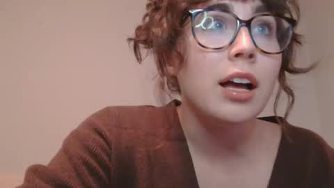 Stevie Steele online show from October 28, 2025, 3:54 am