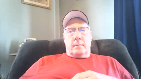 bobby online show from October 3, 2025, 7:44 pm