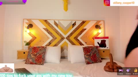 stifany cooper online show from December 3, 2024, 8:06 pm