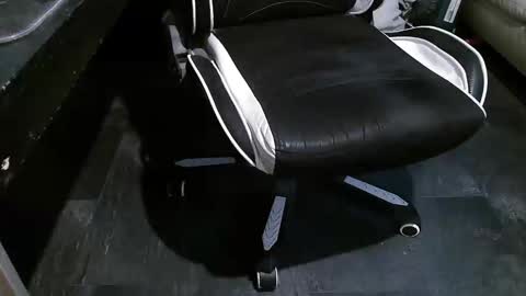 Snapshot of stiffler83pl chatting on November 5, 2025, 8:47 am stiffler83pl online show from November 5, 2025, 8:47 am