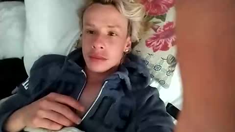 Snapshot of stikboy4 chatting on June 8, 2026, 4:29 pm stik online show from June 8, 2026, 4:29 pm
